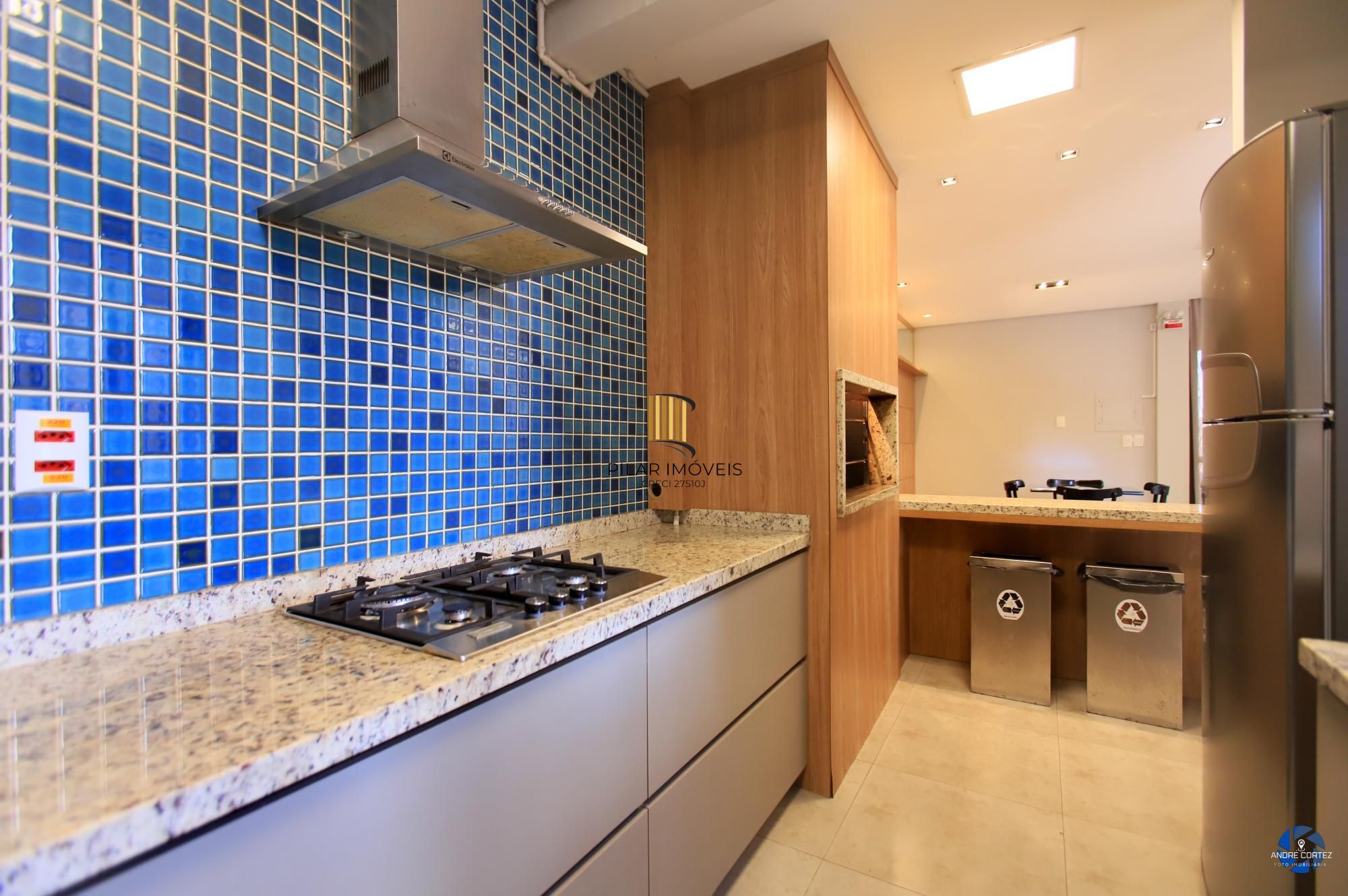 Apartamento 2 dormitórios no bairro Mont Serrat