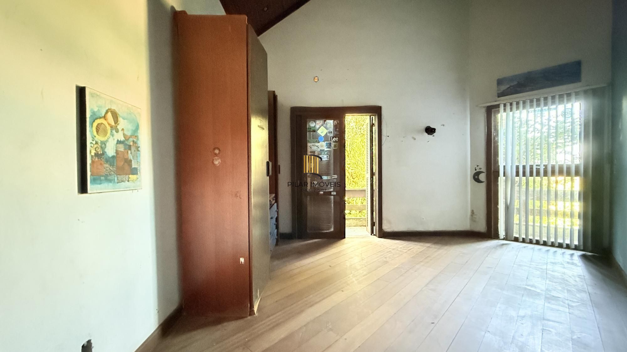 Casa na zona sul de frente para o Guaíba.