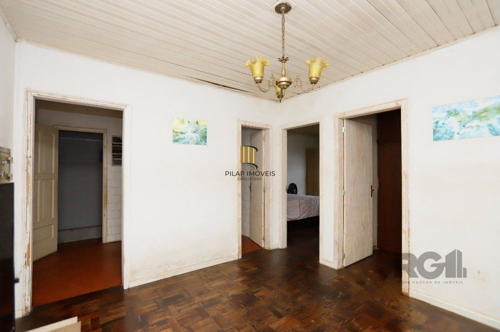 Casa 3 dormitórios no bairro Sarandi