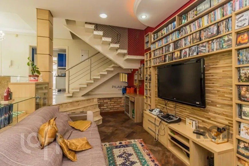 Casa 4 dormitórios no bairro Cristal