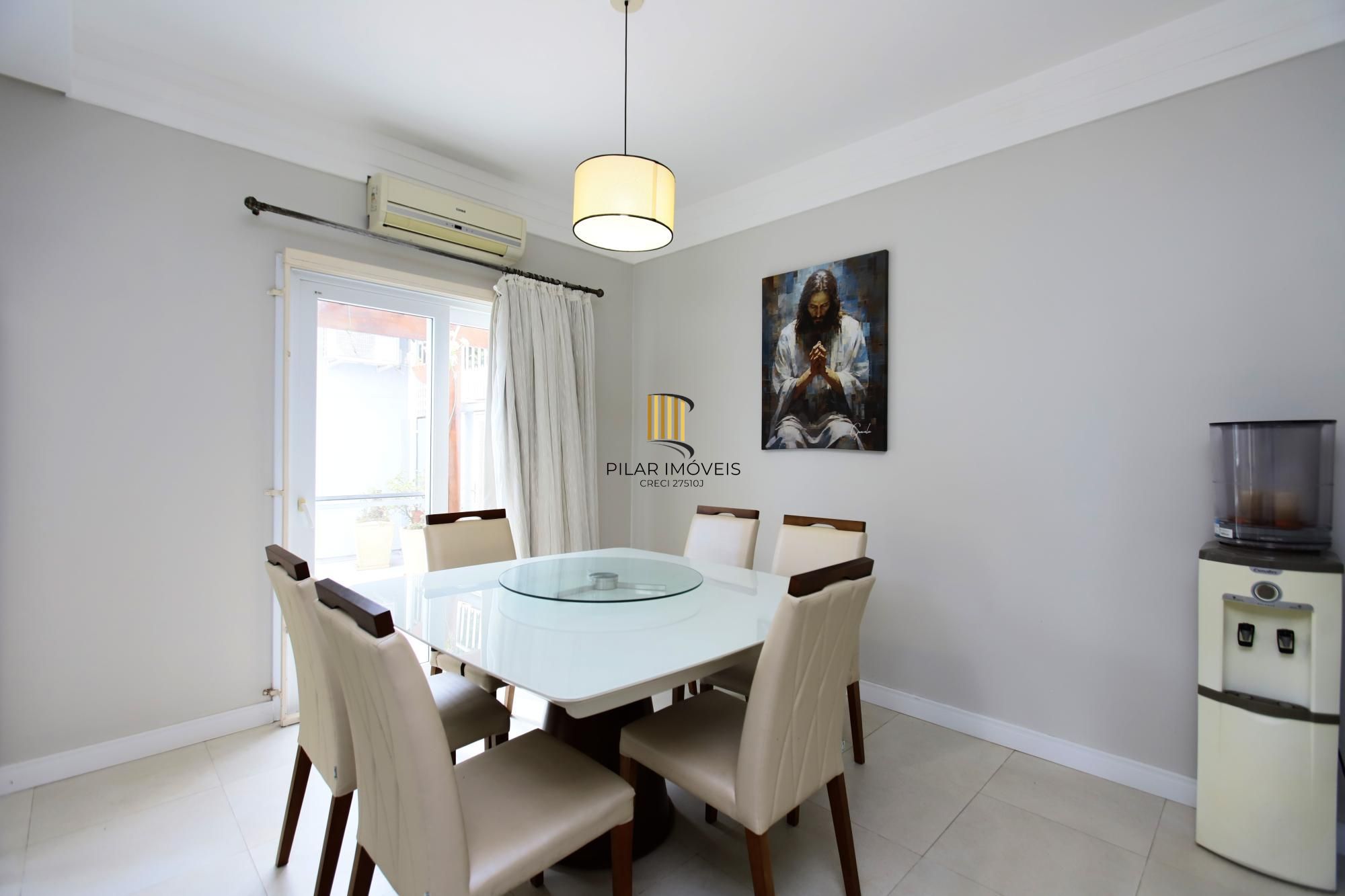 Casa em Condominio Fechado em Porto Alegre