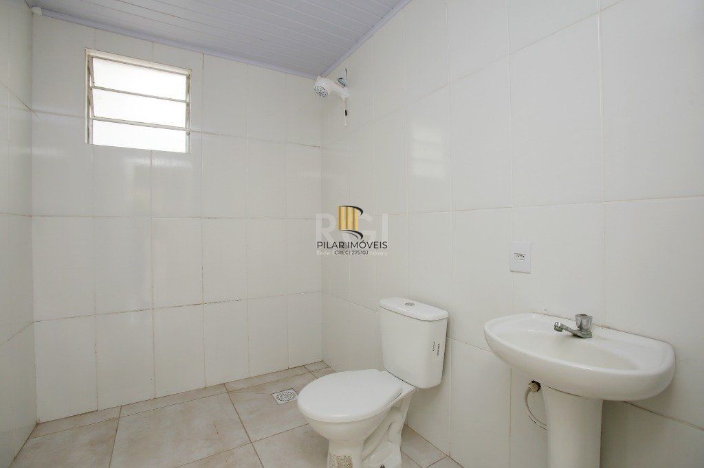 Prédio Comercial 2 dormitórios no bairro Navegantes