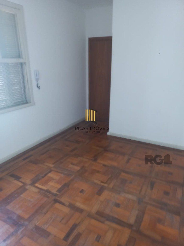 Apartamento 2 dormitórios no bairro Farroupilha