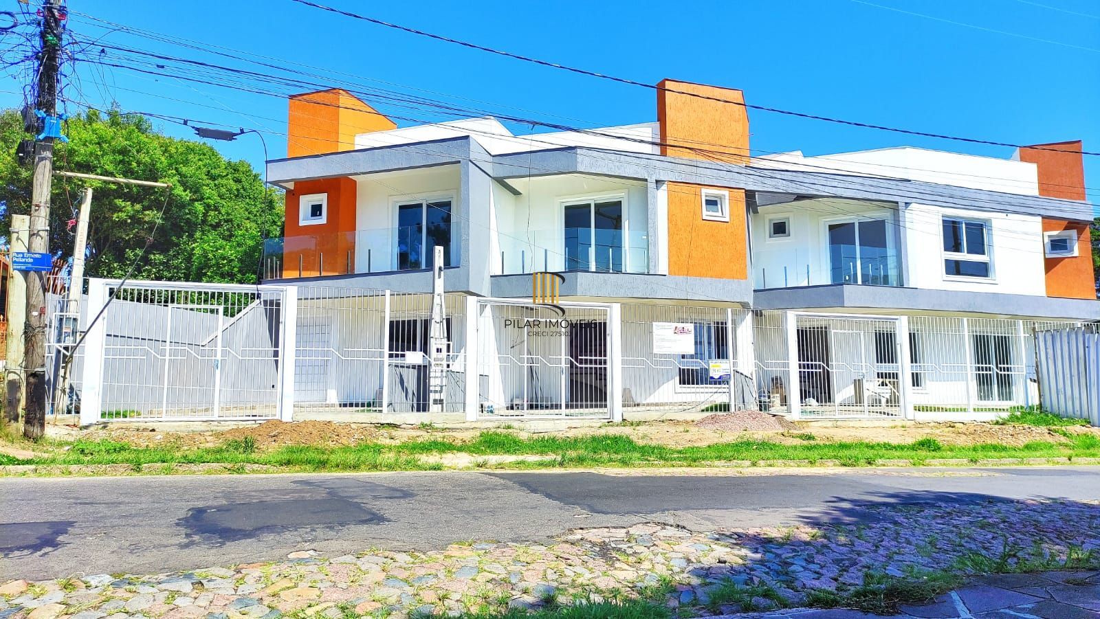 Sobrado 3 dormitórios suíte à venda no Vila Ipiranga – Porto Alegre – R$ 720.000