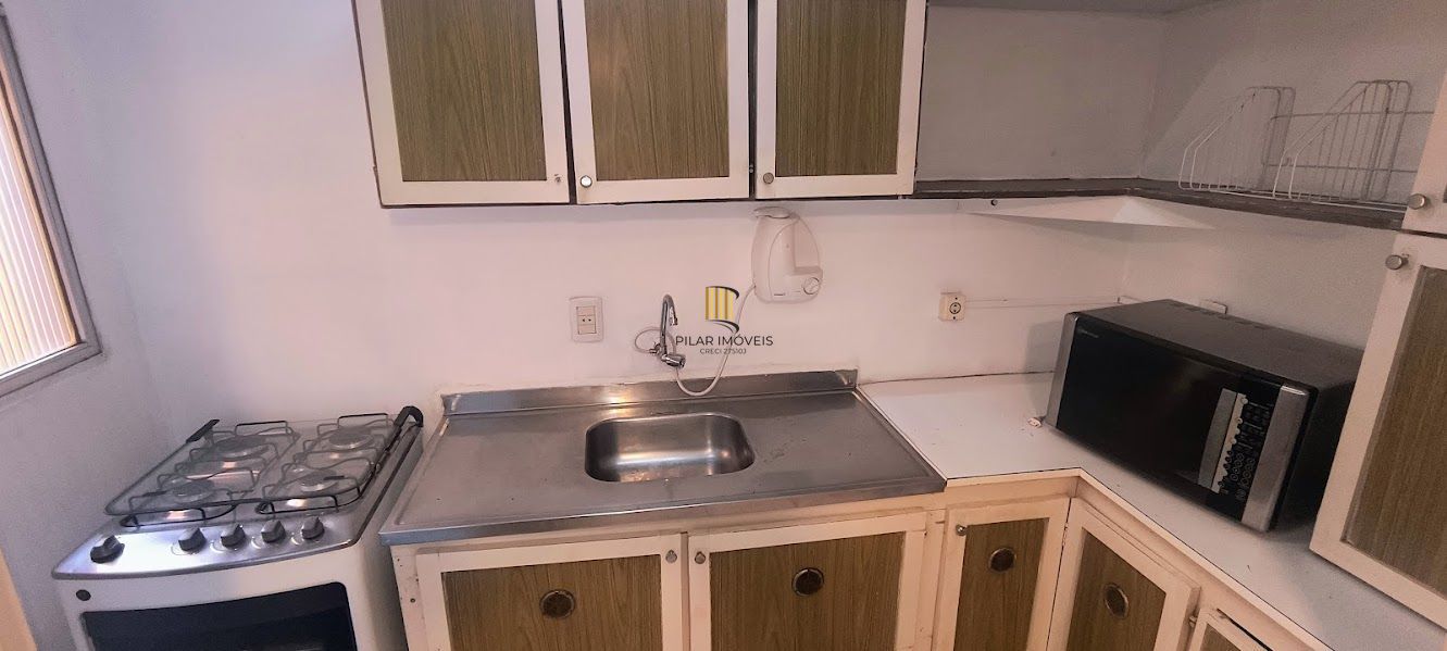 Apartamento mobiliado, 3 dormitórios, 92m²,  Bairro Centro Histórico Porto Alegre