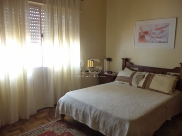 Casa para Venda - 150m², 3 dormitórios, 2 vagas - Santana