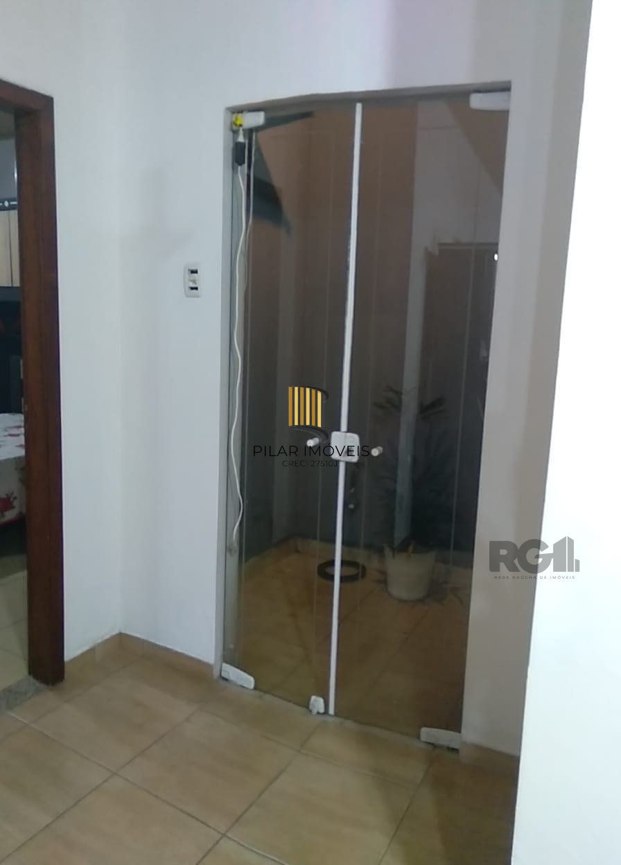 Excelente casa de 70m² com 3 dormitórios no bairro Sarandi. 