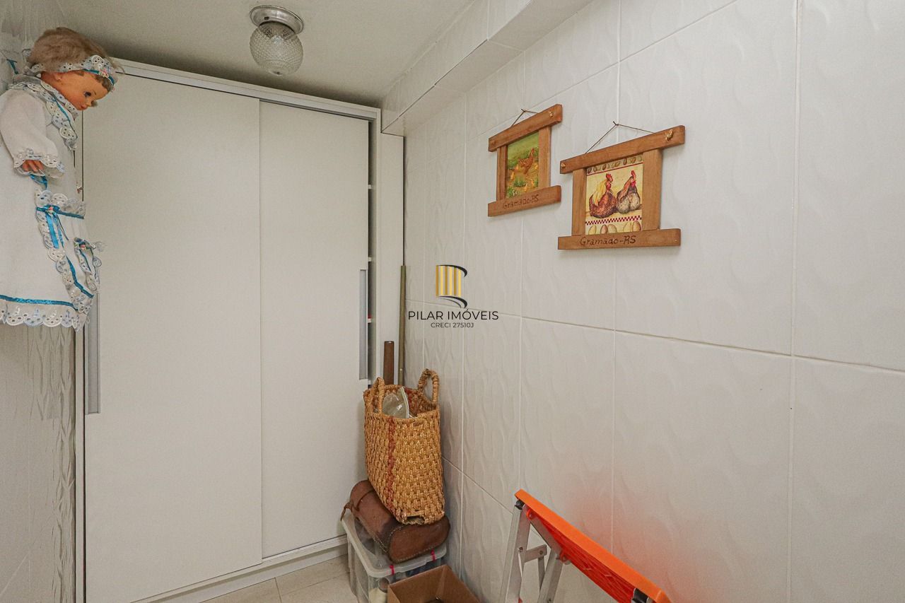 Casa a venda, 3 quartos sendo 1 suíte, 166m² no bairro Passo da areia, Porto Alegre