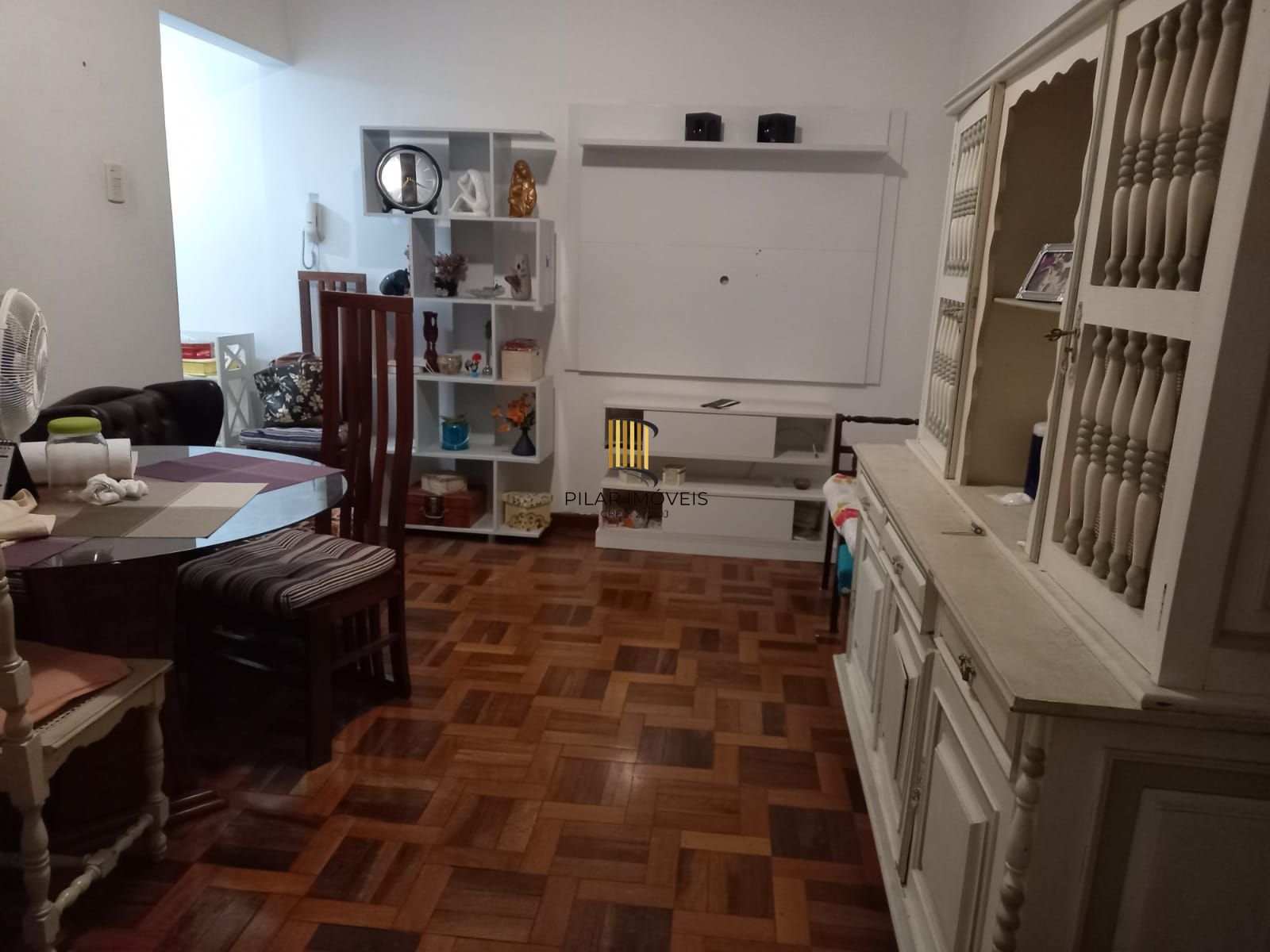 Apartamento 2 dormitórios no bairro Floresta