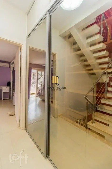 Casa 4 dormitórios no bairro Cristal