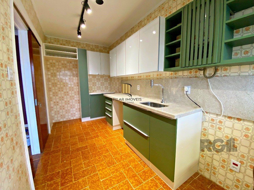 Apartamento para Venda - 92.56m², 2 dormitórios, 1 vaga - Menino Deus