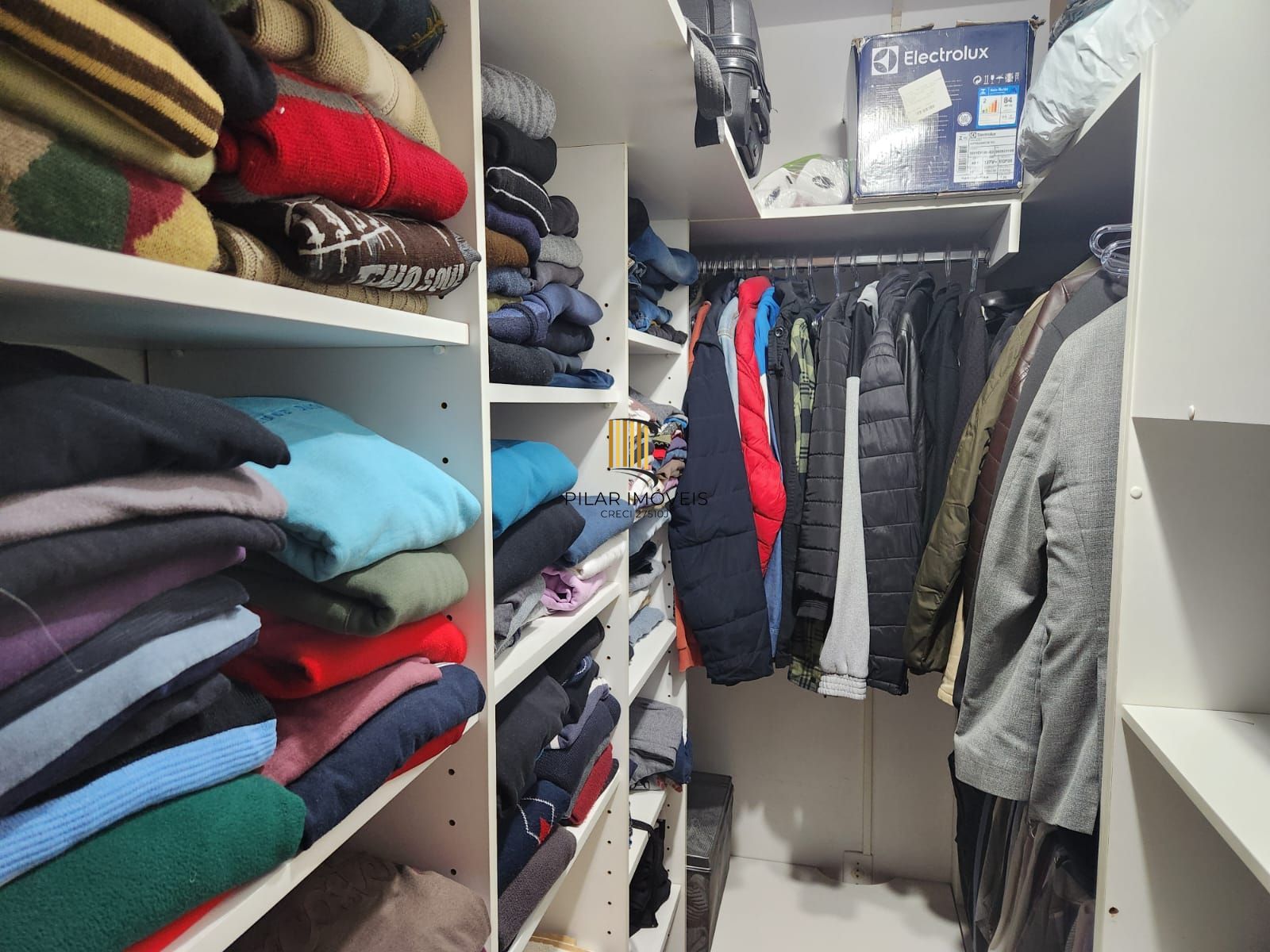 Apartamento de 02 dormitórios, Bairro Auxiliadora