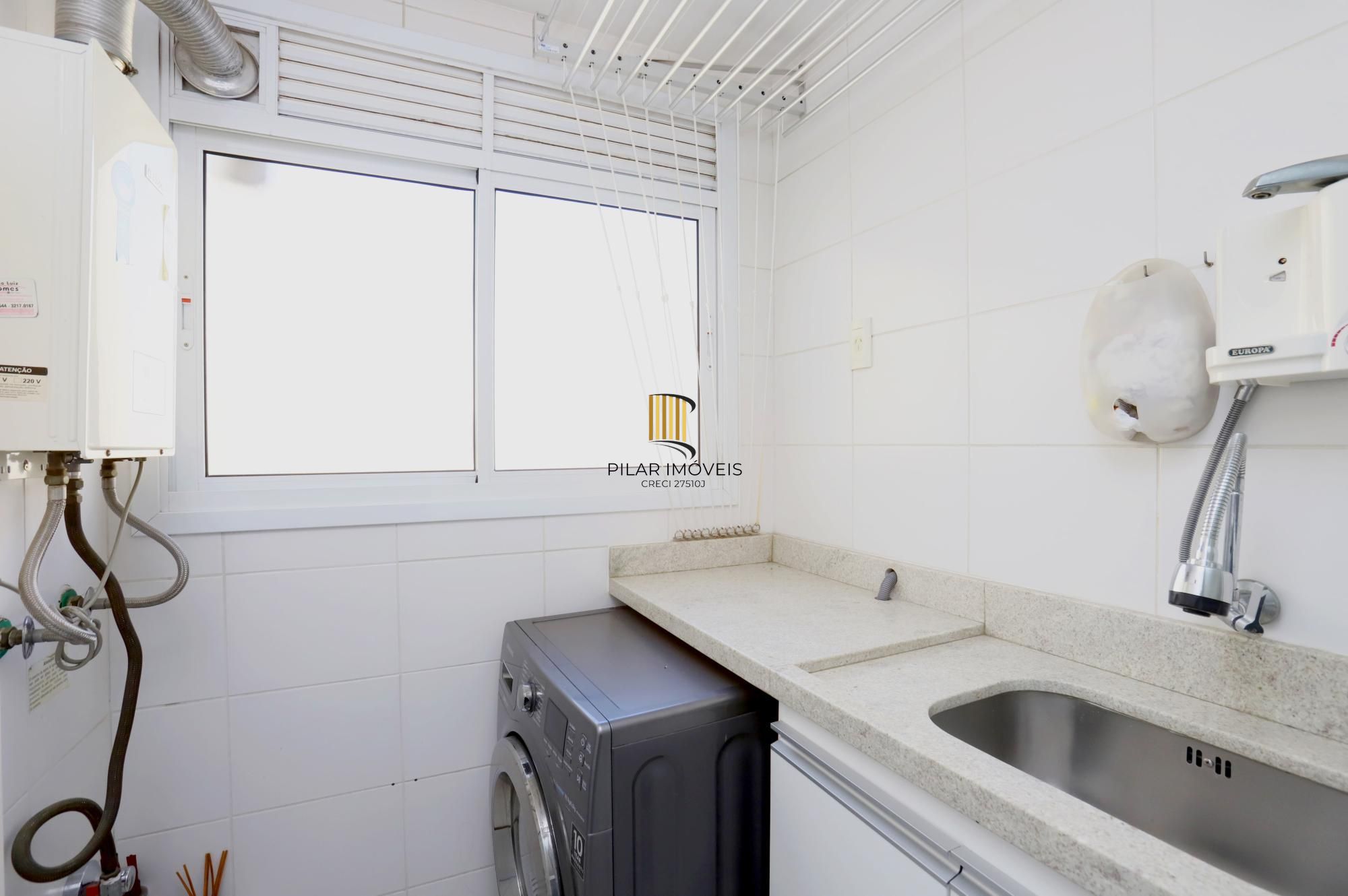 Apartamento 2 dormitórios no bairro Passo da Areia