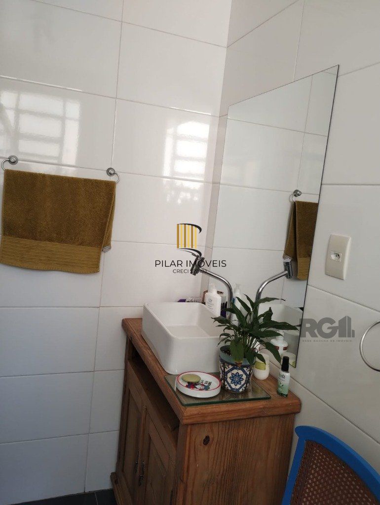 Apartamento 2 dormitórios no bairro Floresta