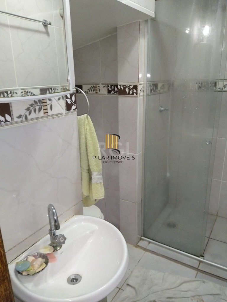 Casa para Venda - 265m², 5 dormitórios, sendo 2 suites, Floresta