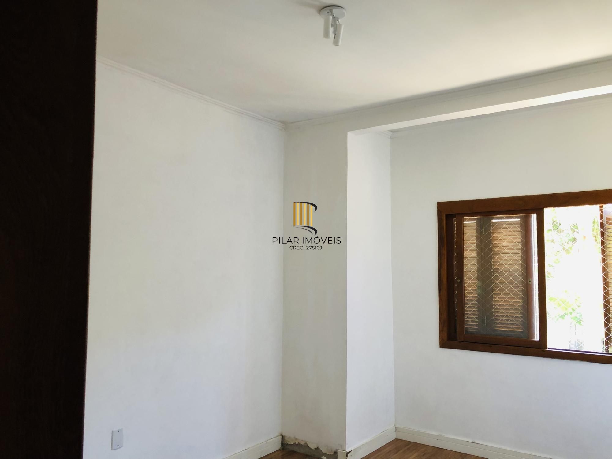 Apartamento 02 dormitorios Bairro Floresta