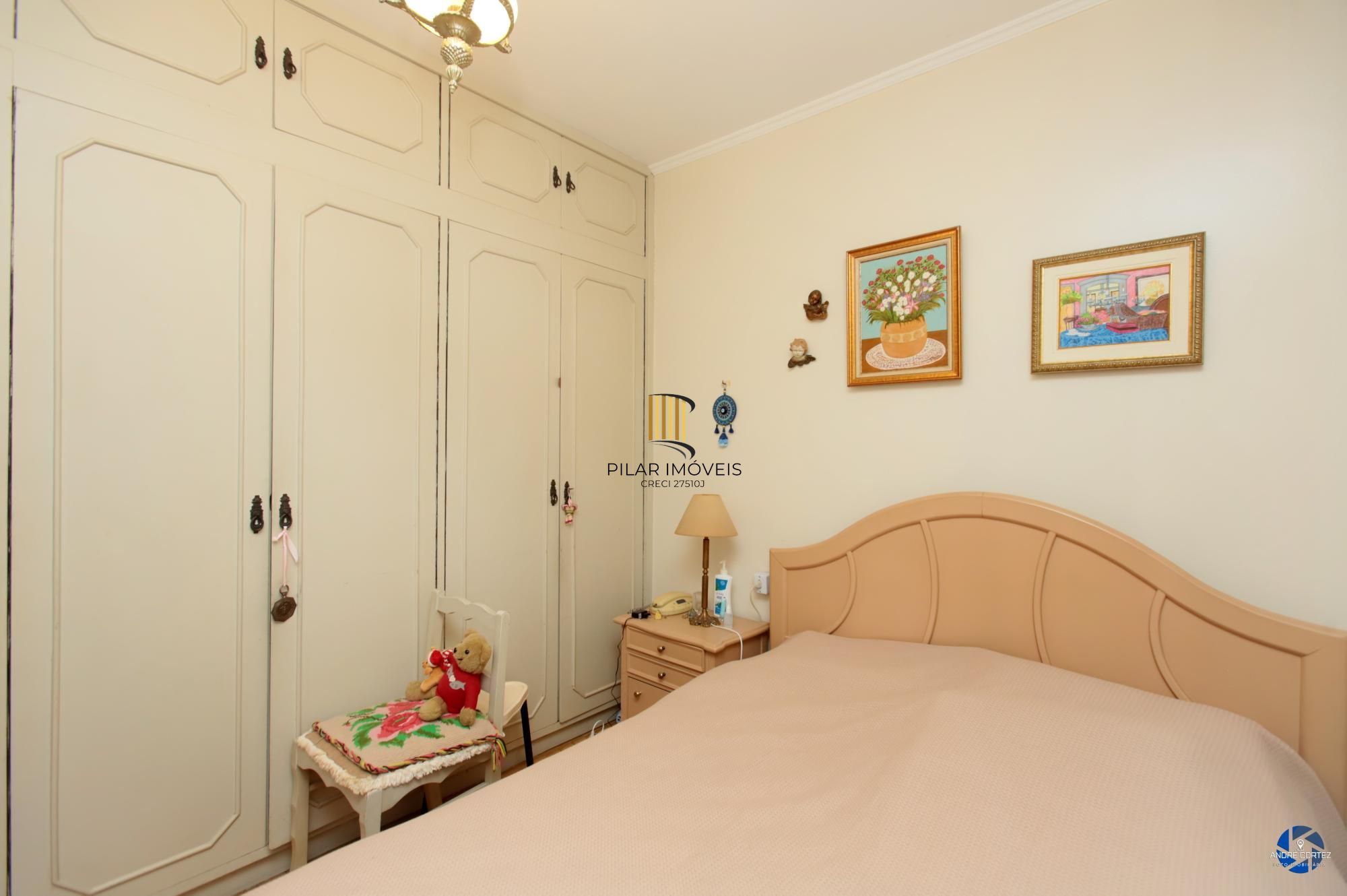 No Moinhos de Vento 03 dormitórios com 01 vaga