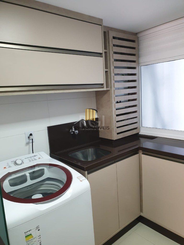 Apartamento 2 dormitórios no bairro Passo da Areia