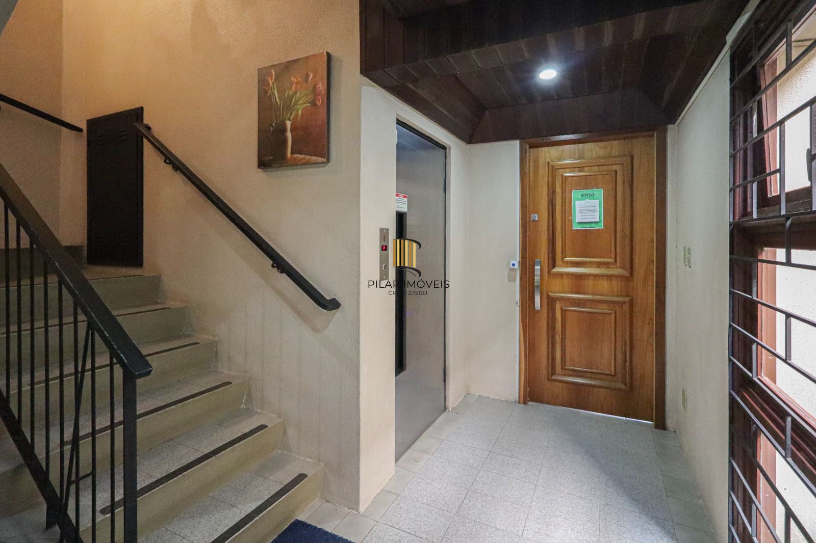 Apartamento 2 dormitórios/garagem