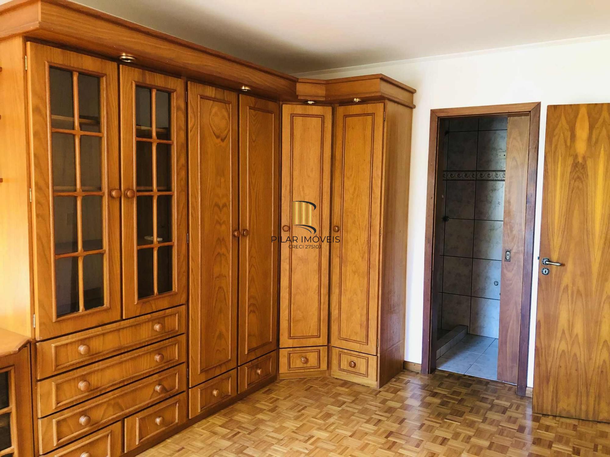 Apartamento Amplo e Pronto para Morar no Bairro Floresta – Porto Alegre