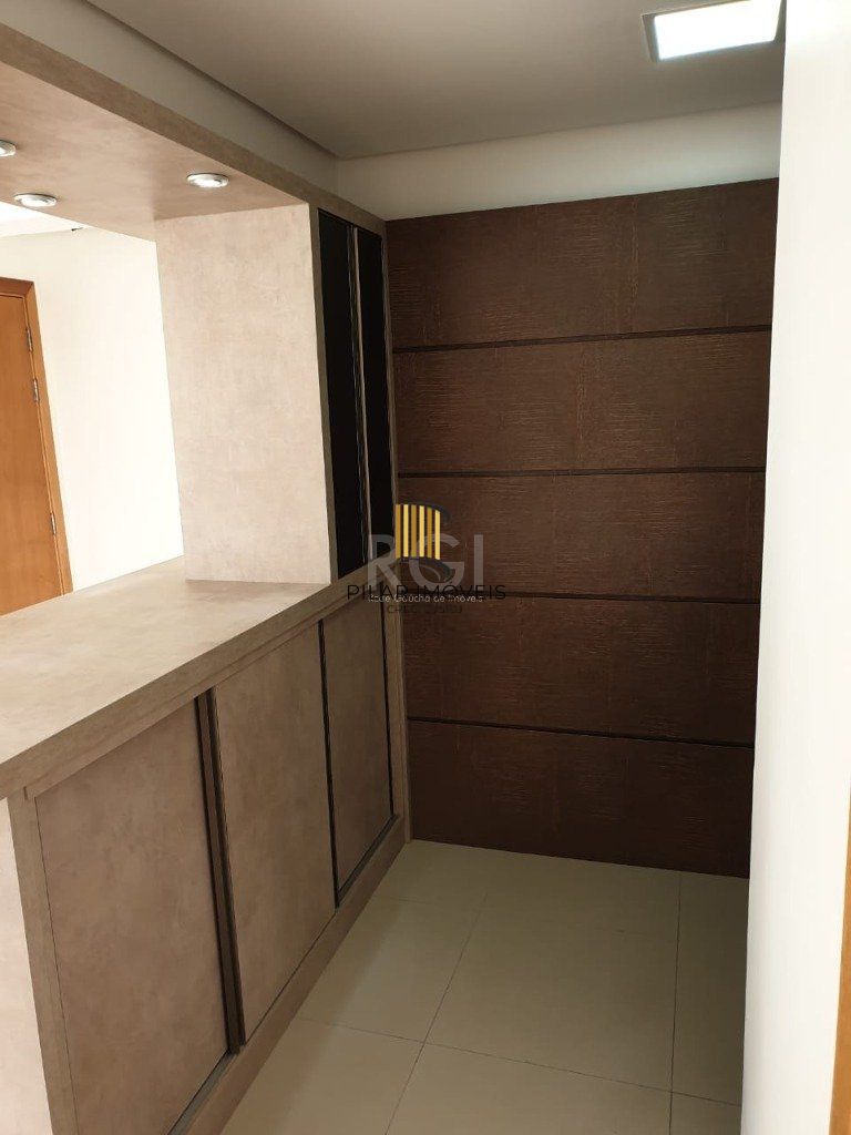 Apartamento 2 dormitórios no bairro Passo da Areia