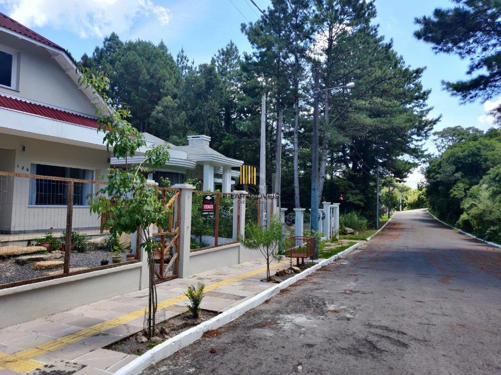 Casa 4 Dormitório(s) Bairro Ipãª Amarelo