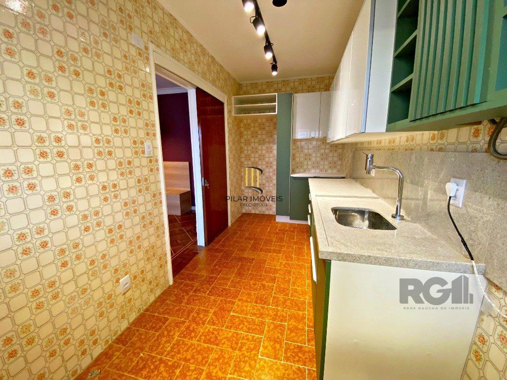 Apartamento para Venda - 92.56m², 2 dormitórios, 1 vaga - Menino Deus
