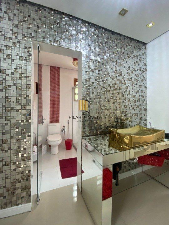 Casa de 4 dormitórios com piscina em Eldorado do Sul