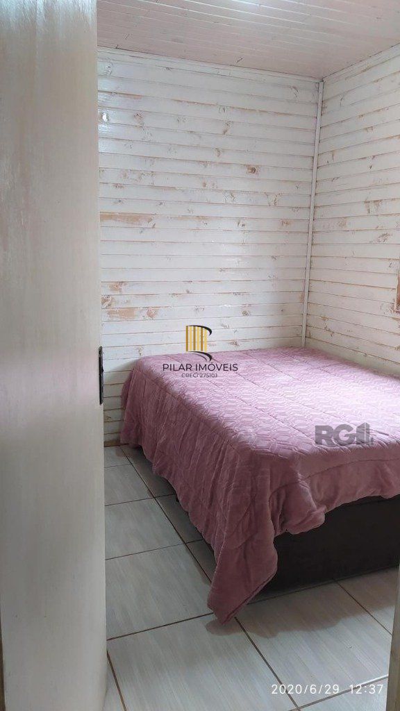 Casa 3 dormitórios no bairro Parque Florido