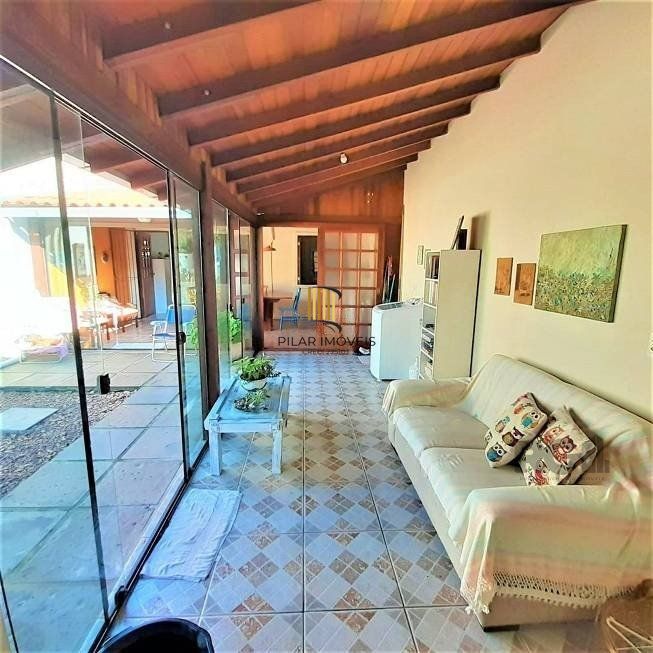 Casa a venda 3 dormitórios Bairro Hípica