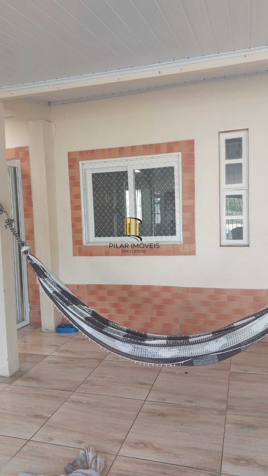 Casa 3 dormitórios no bairro Maria Regina