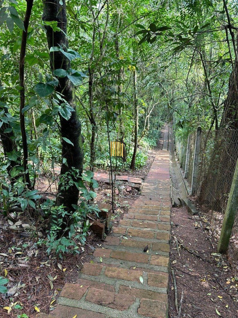 Casa de Condomínio 2 dormitórios no bairro Lomba do Pinheiro