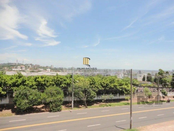 Apartamento 2 Dormitório(s) Bairro Azenha