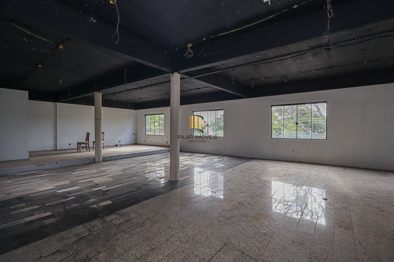 Pavilhao Comercial, Locação / Venda, 596 m², Bairro Partenon, Porto Alegre
