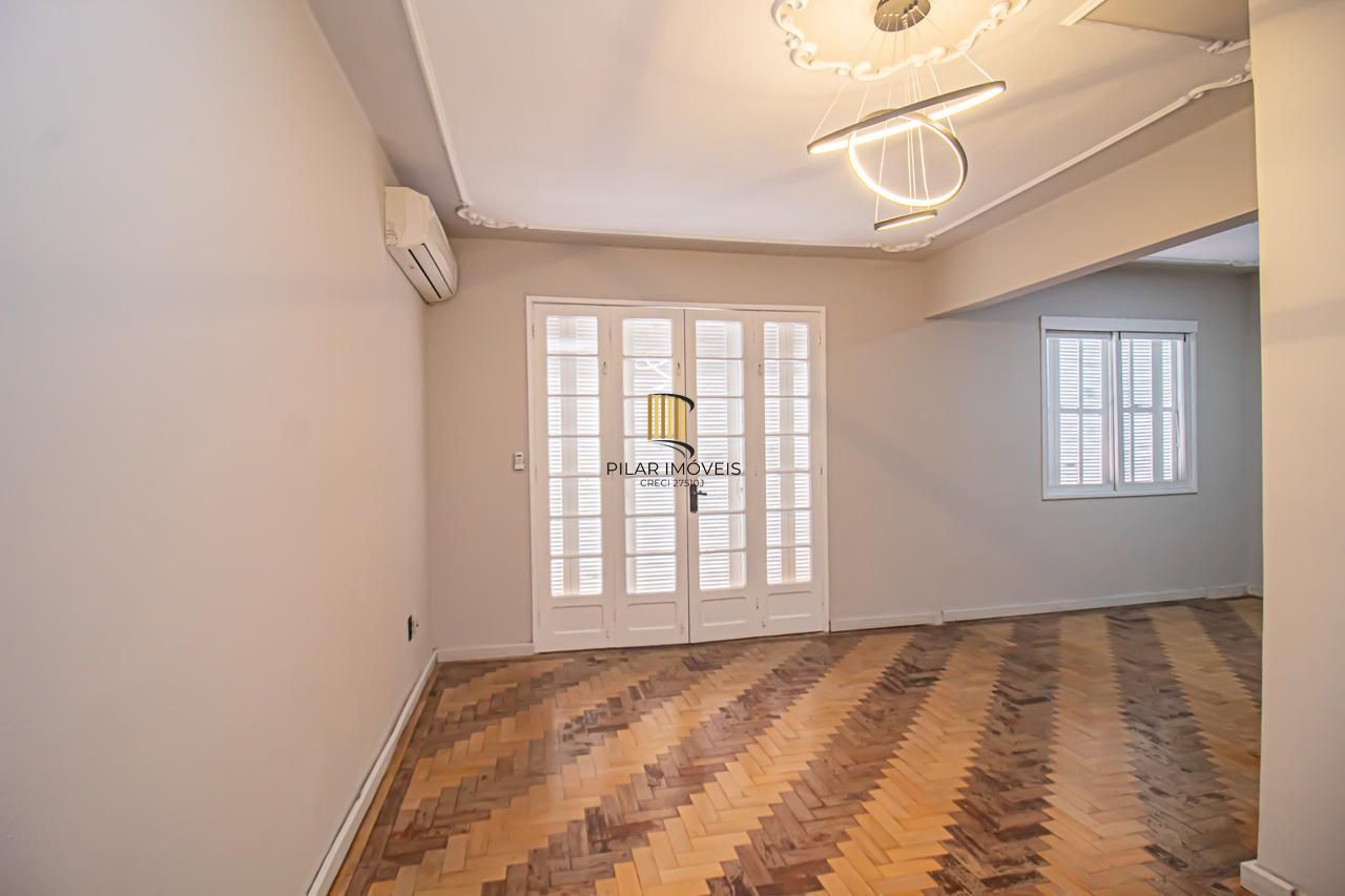 Apartamento à Venda 3 dorm. Vaga de garagem em ótima localização, Boa Vista POA