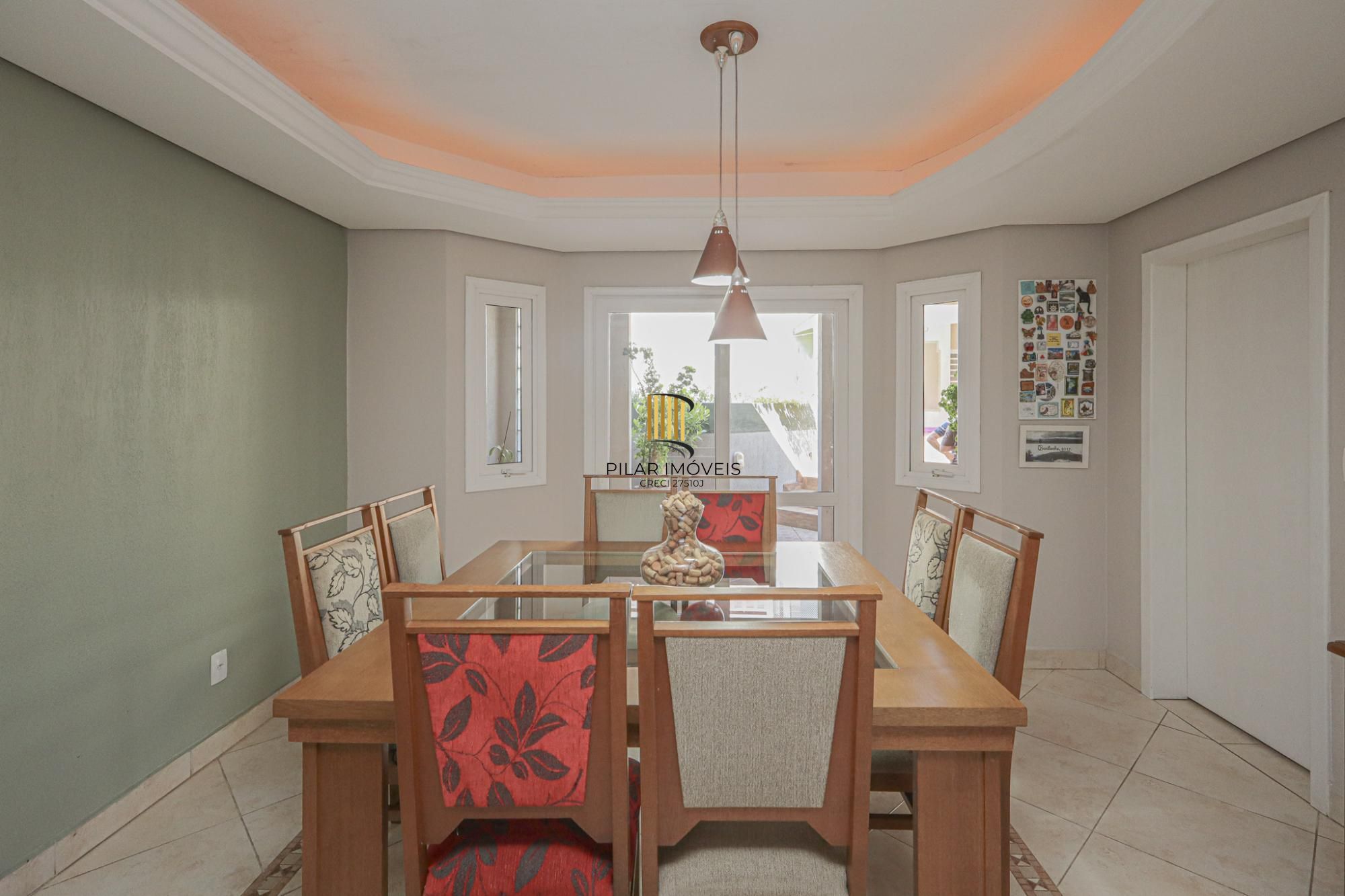 Residência de luxo ! Impecável.. 04 dormitórios , piscina / estuda dação