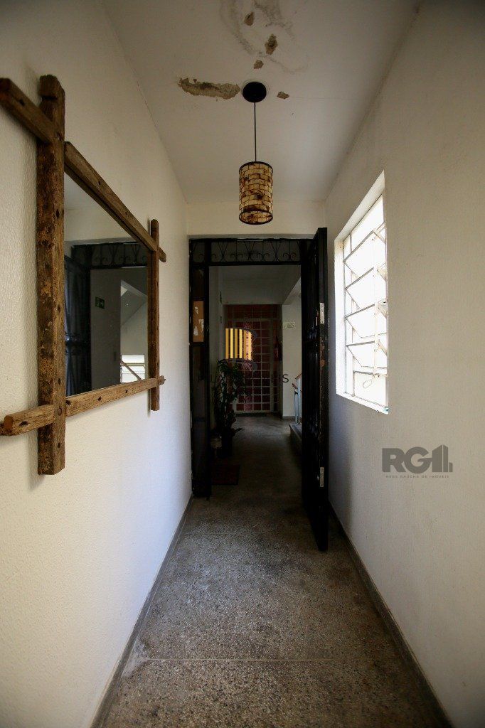 Cobertura para Venda - 115m², 2 dormitórios, 2 vagas - Nonoai