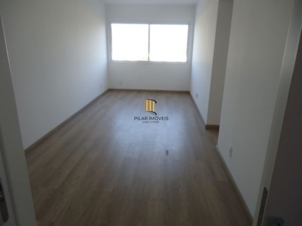 Apartamento 2 dormitórios com elevador e vaga perto da PUC