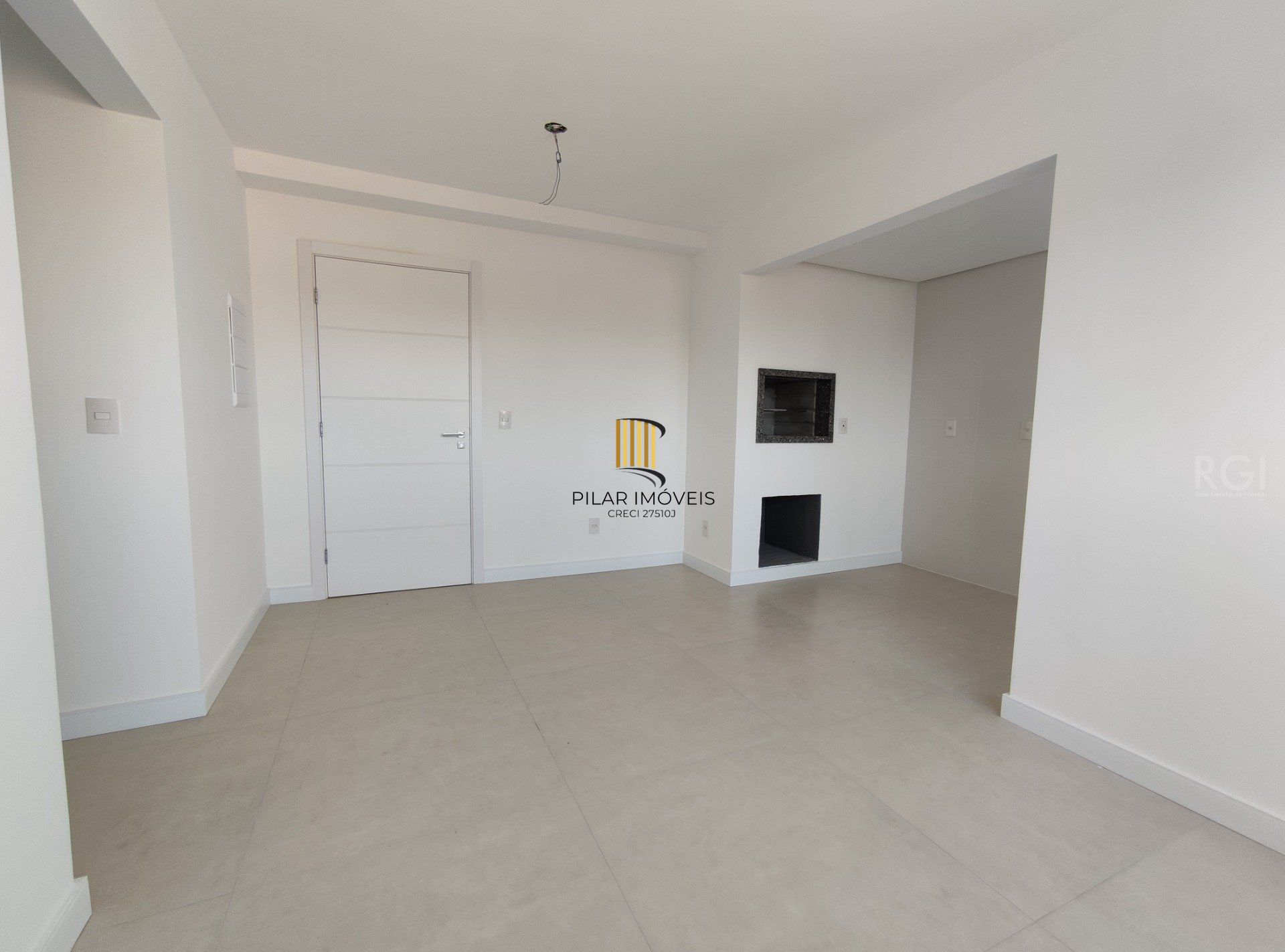 Apartamento para Venda - 68.11m², 3 dormitórios, sendo 1 suites, 2 vagas - Santo Antonio