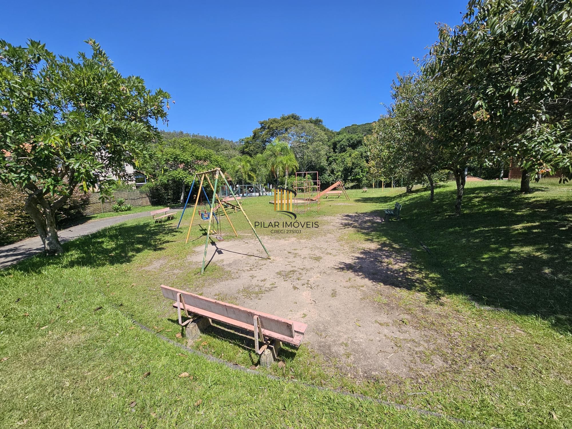 CASA EM CONDOMÍNIO NA AVENIDA PROTÁSIO ALVES