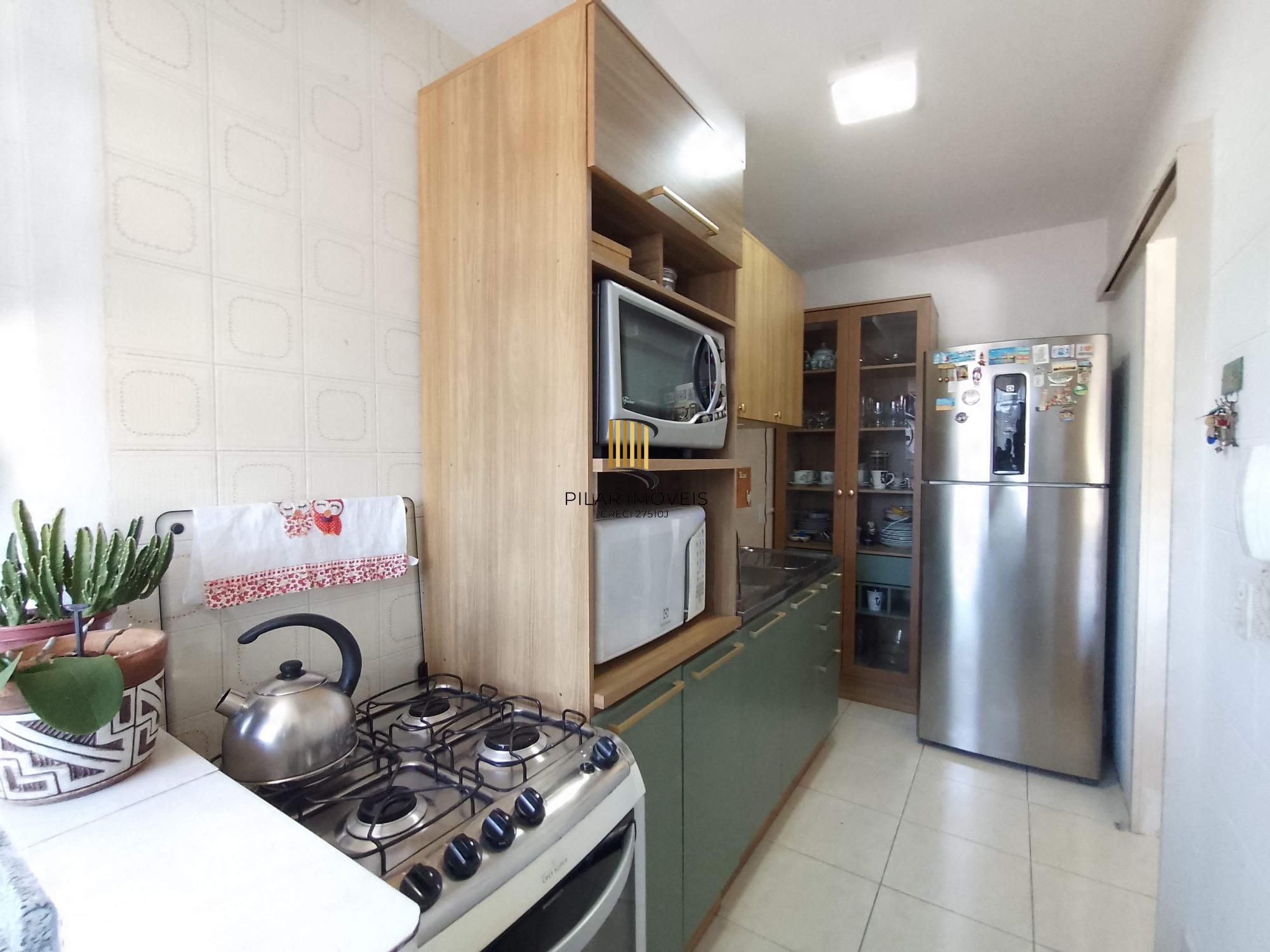 Apartamento 1 dormitório semi mobiliado no Rubem Berta