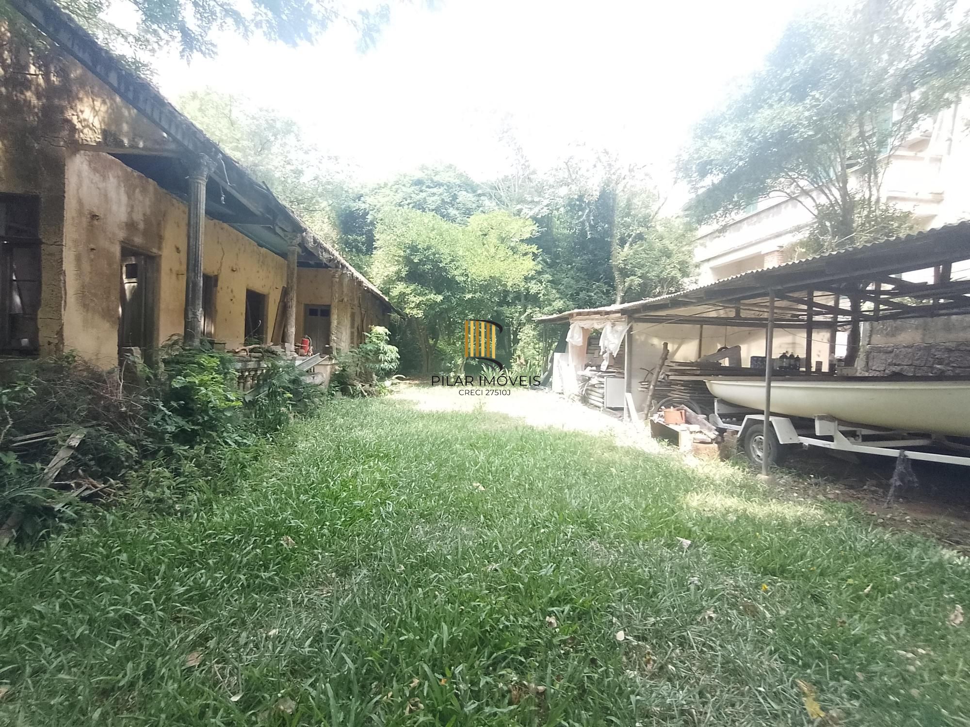 Terreno com área de 3.600m2 com 43m de margem no Rio Guaíba