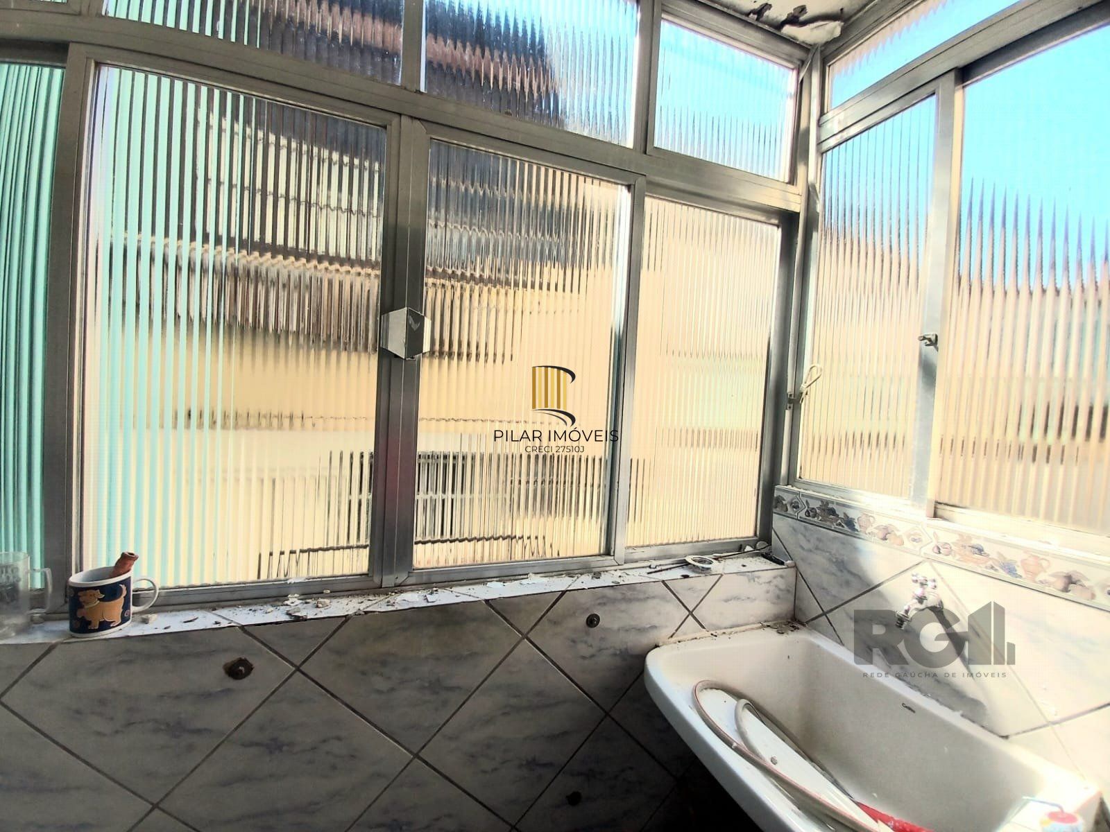 Apartamento 2 dormitórios no bairro Cavalhada