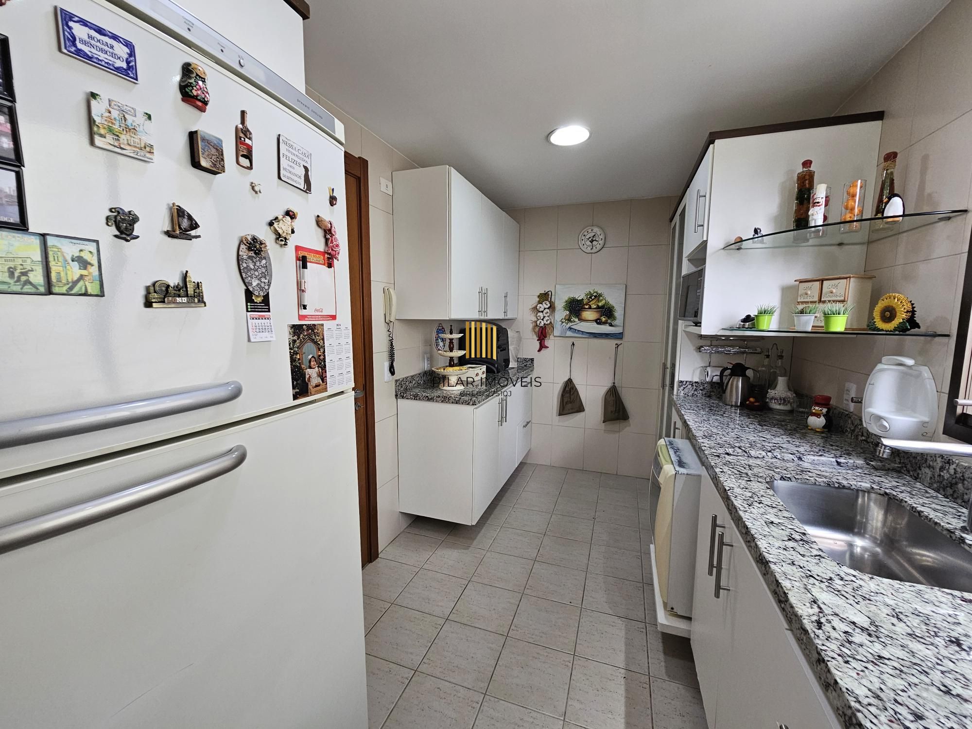 Apartamento 3 dormitórios no bairro Petrópolis