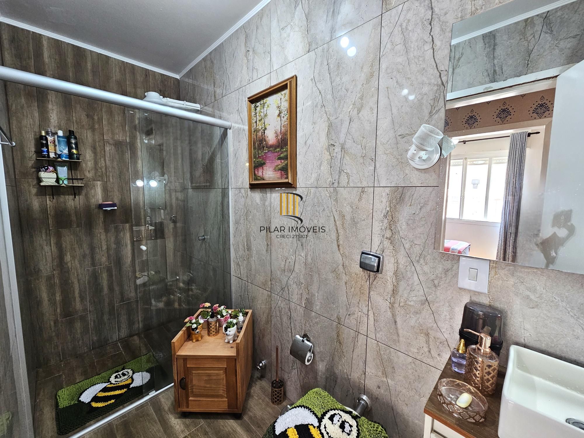 Apartamento 2 dormitórios com elevador no Floresta