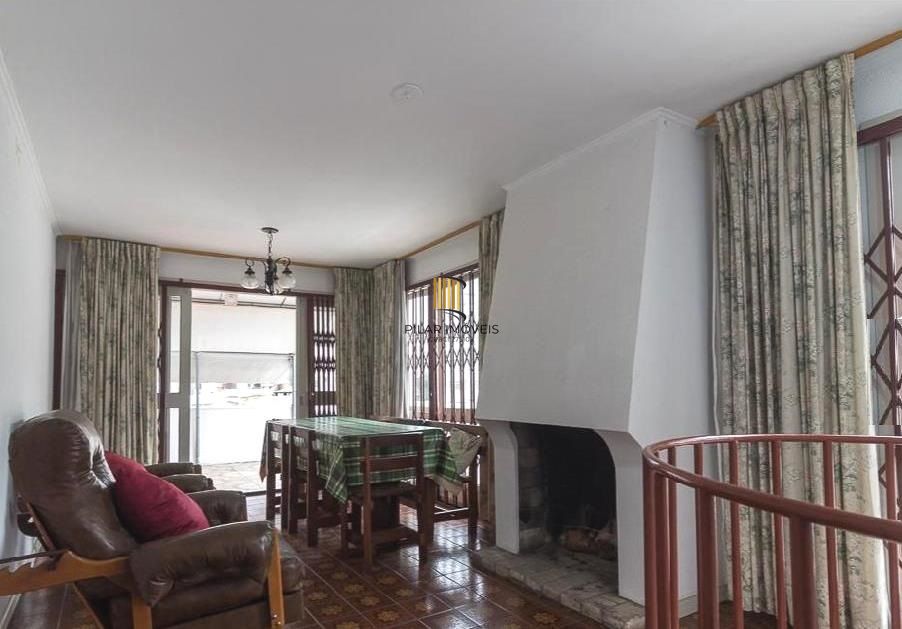 Cobertura no Petrópolis com Vaga