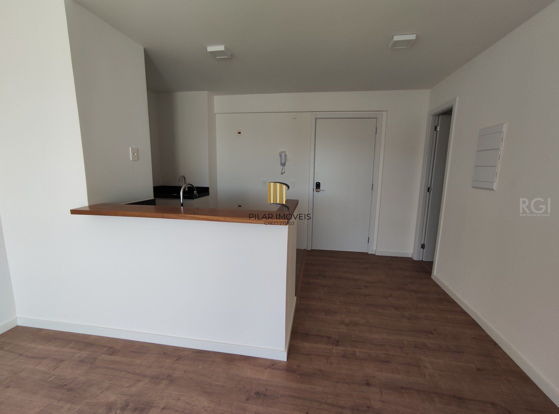 Apartamento para Venda - 44.98m², 1 dormitório, sendo 1 suites, 1 vaga - Teresópolis