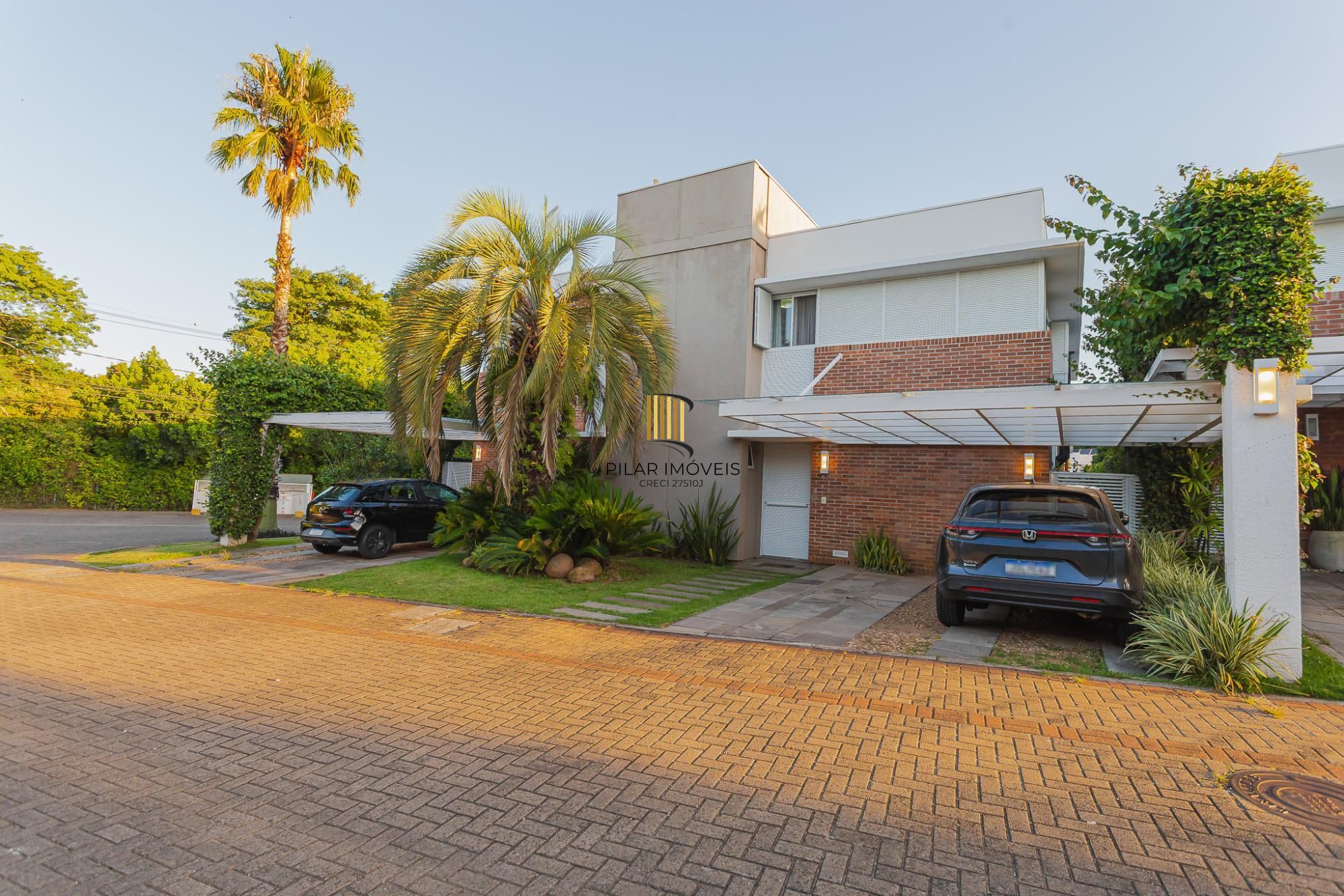 CONDOMINIO ATMOSFERA - CASA MOBILIADA DE 4 SUÍTES COM 4 VAGAS