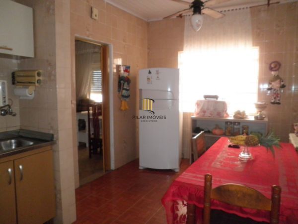 Casa para Venda - 150m², 3 dormitórios, 2 vagas - Chácara Das Pedras