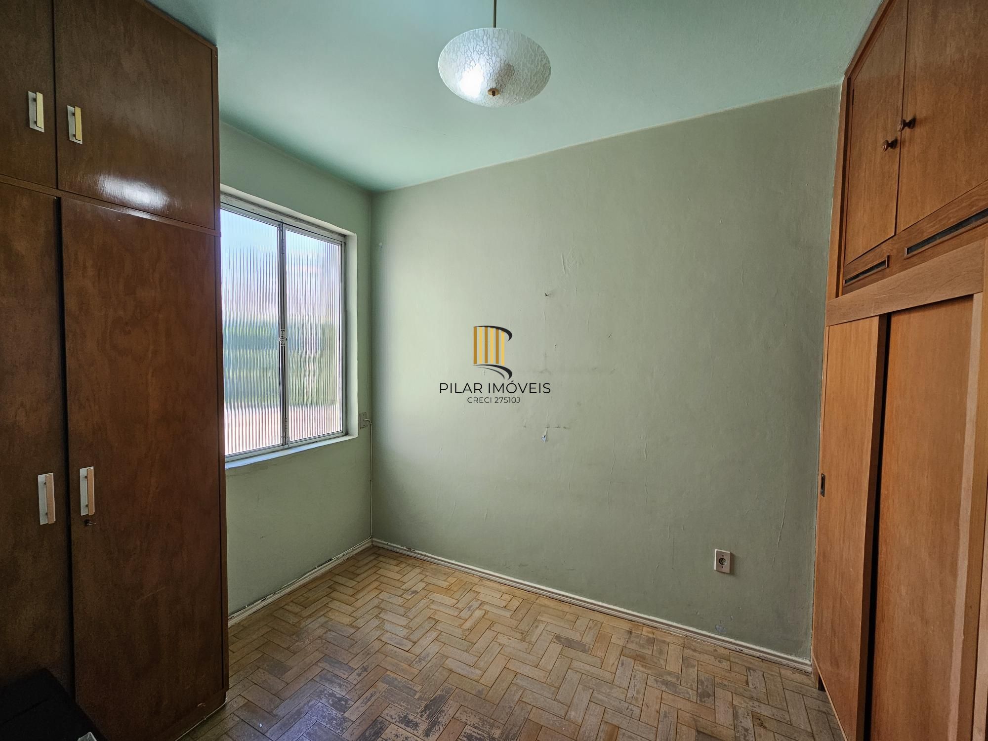 Apartamento 3 dormitórios de frente com vista e elevador no Moinhos de Vento